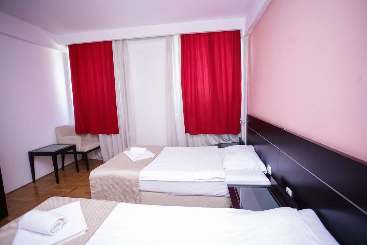 Hotel Beograd - Yu Lukavica Eksteriør bilde